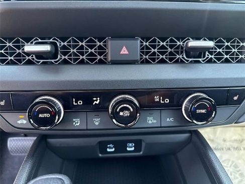 Used 2023 Honda Accord EX image 16