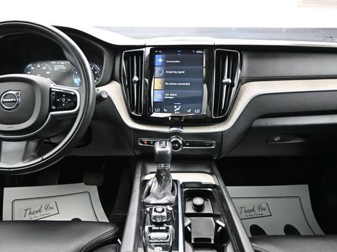 Used 2020 Volvo XC60 T5 Inscription w/ Protection Package Premier AWD/4WD image 16