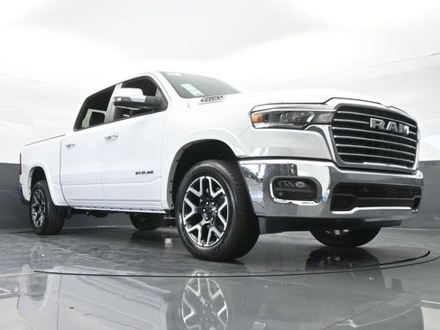 Used 2025 RAM 1500 Laramie image 55