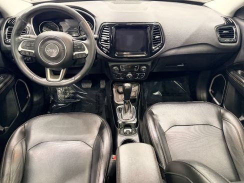 Used 2018 Jeep Compass Limited w/ Navigation Group AWD/4WD image 29