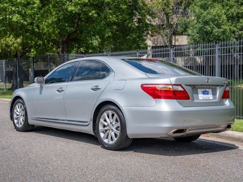 Used 2012 Lexus LS 460 AWD w/ Luxury Value Edition image 8