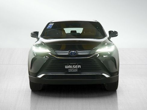 Used 2022 Toyota Venza Limited image 8