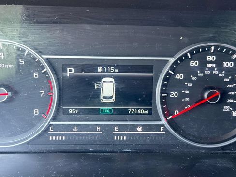 Used 2023 Kia Sorento LX AWD/4WD image 25