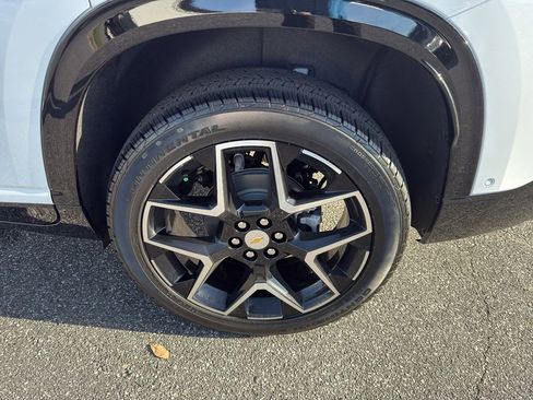New 2026 Chevrolet Traverse High Country image 24