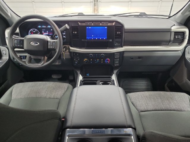 Used 2024 Ford F250 XLT AWD/4WD image 13