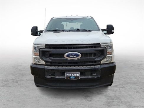 Used 2022 Ford F350 XL w/ Power Equipment Group image 3