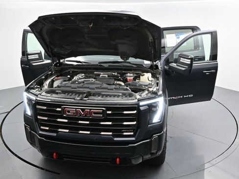 Used 2024 GMC Sierra 2500 AT4X AWD/4WD image 47
