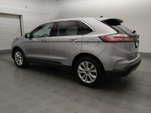 Used 2021 Ford Edge Titanium w/ Cargo Accessory Package FWD image 3