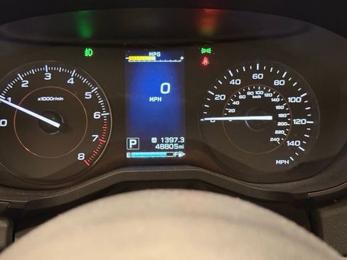 Used 2018 Subaru Crosstrek 2.0i Premium w/ Eyesight System image 11