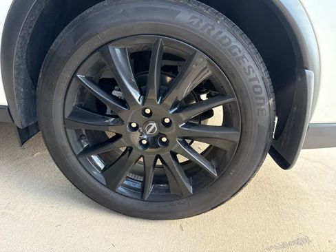 Used 2024 Nissan Murano SV w/ SV Midnight Edition Package FWD image 12