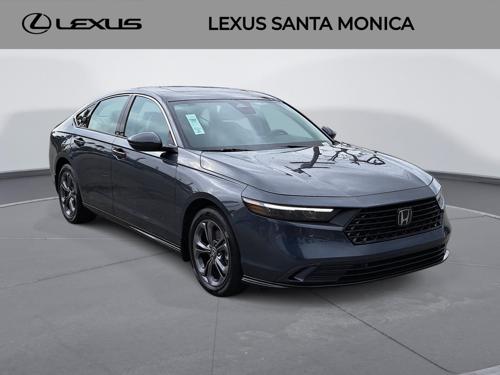 Used 2023 Honda Accord EX-L image 3