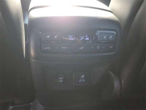 Used 2020 Hyundai Palisade Limited image 12