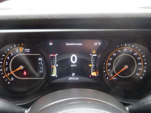 Used 2025 Jeep Wrangler Unlimited Sport AWD/4WD image 32