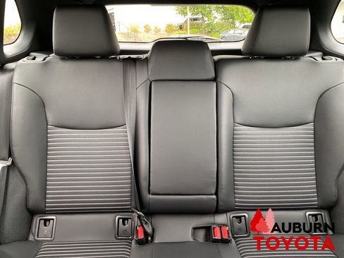 Used 2024 Toyota Corolla Cross AWD Hybrid w/ Convenience Package image 22