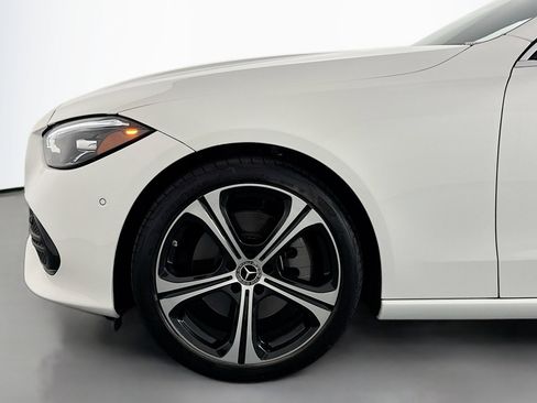 Used 2024 Mercedes-Benz C 300 Sedan image 10