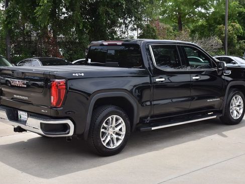 Used 2021 GMC Sierra 1500 SLT AWD/4WD image 8