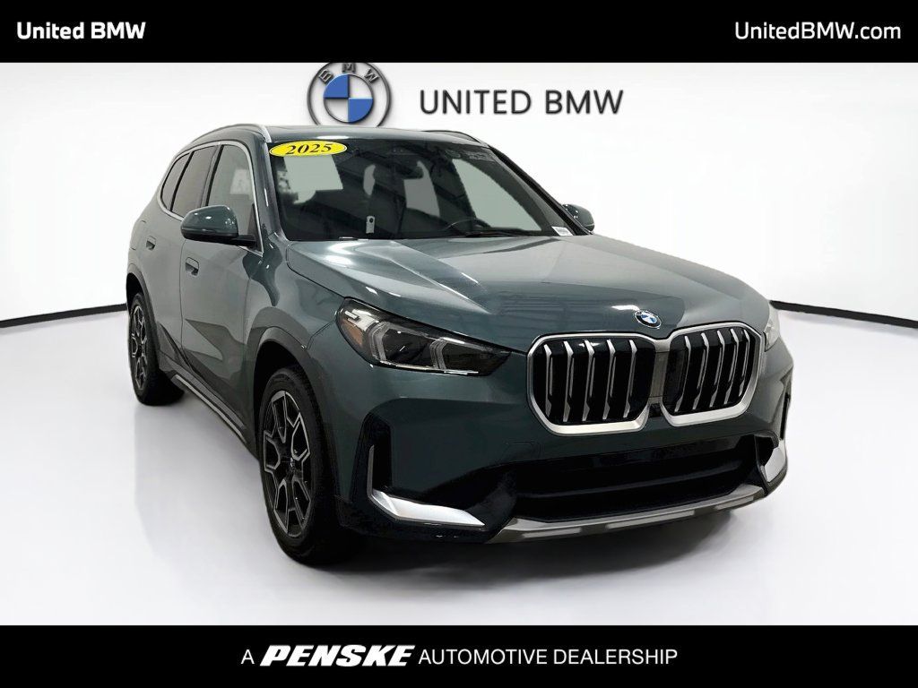 Certified 2025 BMW X1 xDrive28i AWD/4WD image 3