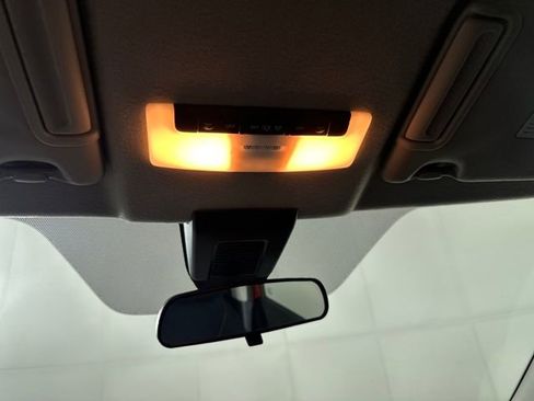 Used 2022 Nissan Kicks SV image 24