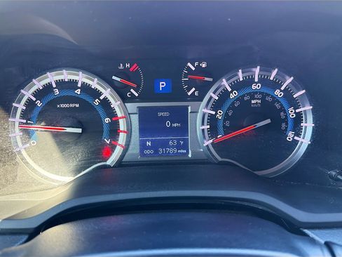 Used 2019 Toyota 4Runner SR5 image 37