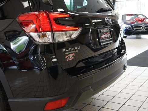 Used 2023 Subaru Forester Premium AWD/4WD image 14