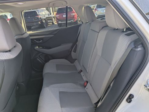 Used 2023 Subaru Outback Premium image 12