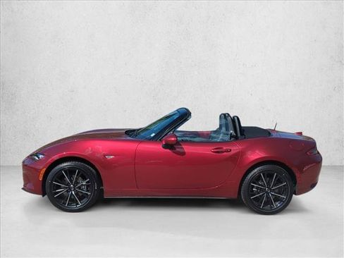 Used 2026 MAZDA MX-5 Miata Grand Touring RWD image 4