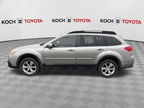 Used 2014 Subaru Outback 2.5i Premium w/ Moonroof Package image 4