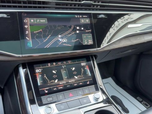 Used 2021 Audi Q8 Premium w/ Black Optic Package image 20