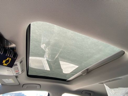 New 2026 Volkswagen Jetta SE image 11