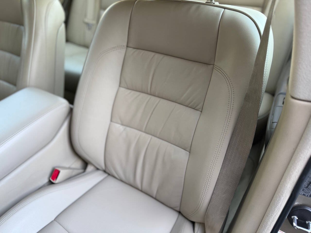 Used 2001 Lexus GS 300 RWD image 16