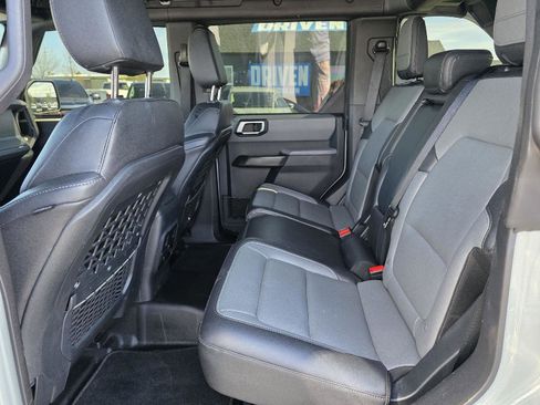 Used 2024 Ford Bronco Everglades image 14