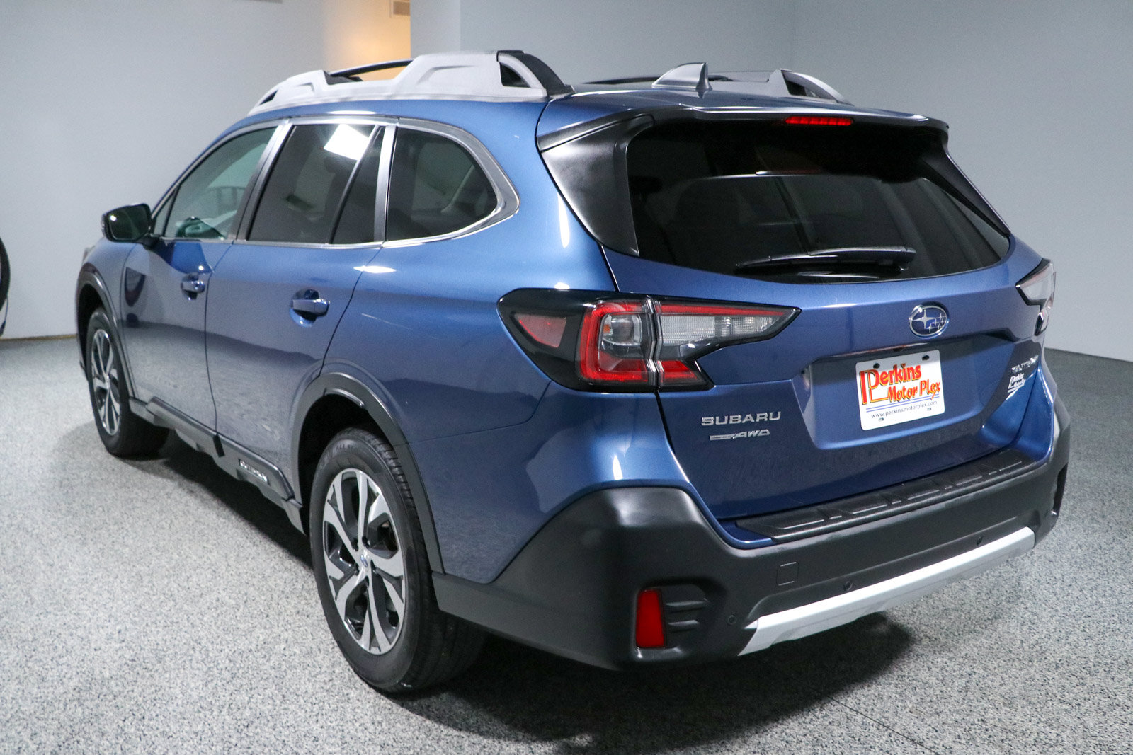 Used 2021 Subaru Outback Limited AWD/4WD image 9