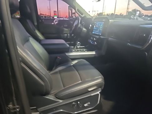 Used 2021 Ford F150 Lariat w/ Equipment Group 502A High image 8