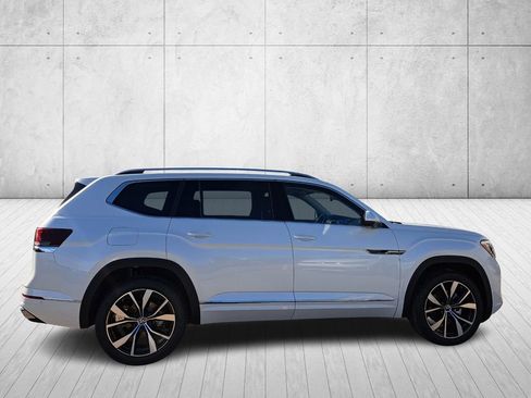 New 2026 Volkswagen Atlas SEL Premium R-Line image 4