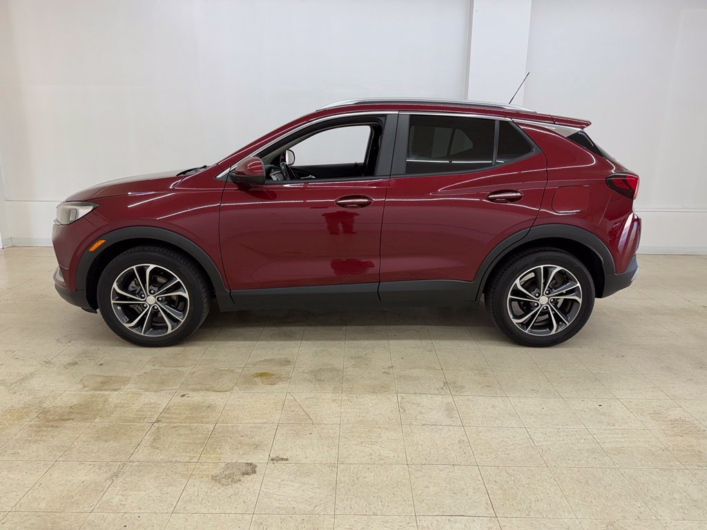 Used 2023 Buick Encore GX Select FWD image 2