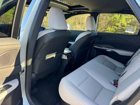 Certified 2024 Lexus RX 350 Premium image 27