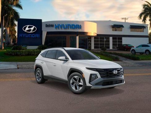 New 2026 Hyundai Tucson SEL FWD image 2