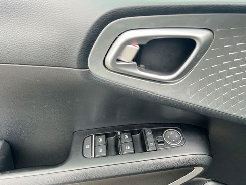Certified 2024 Kia Soul LX w/ Option Group 015 FWD image 13