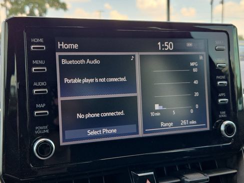 Used 2020 Toyota Corolla LE FWD image 15