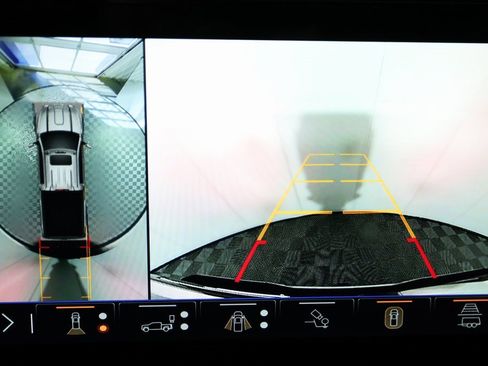 Used 2026 GMC Sierra 2500 Denali Ultimate image 34