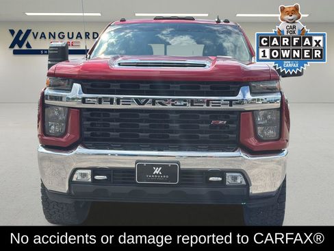 Used 2022 Chevrolet Silverado 2500 LT w/ Convenience Package AWD/4WD image 2