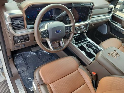 Used 2026 Ford F450 King Ranch w/ FX4 Off-Road Package AWD/4WD image 13
