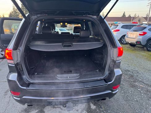 Used 2014 Jeep Grand Cherokee Altitude image 16