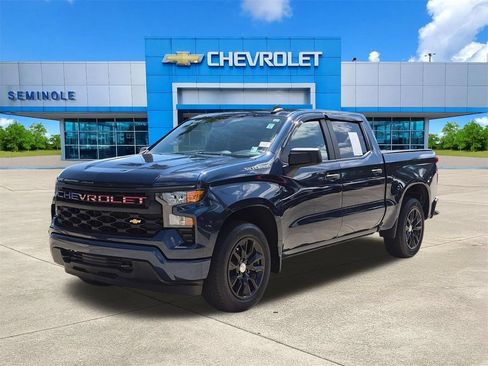 Used 2023 Chevrolet Silverado 1500 Custom RWD image 2