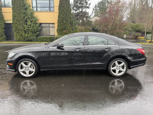Used 2014 Mercedes-Benz CLS 550 4MATIC image 9