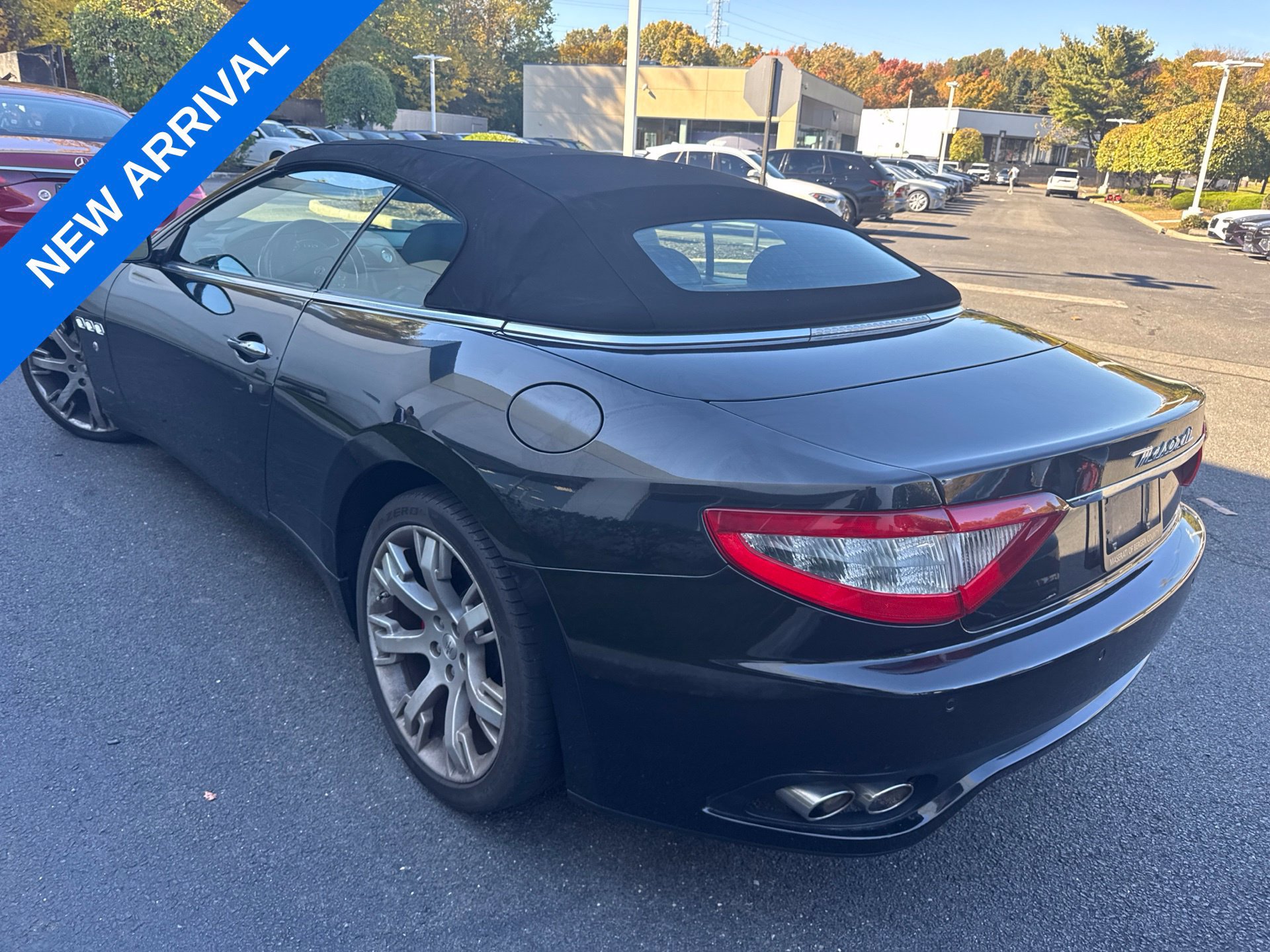 Used 2014 Maserati GranTurismo Convertible RWD image 4