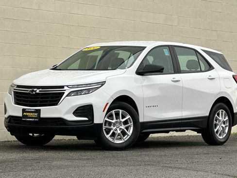 Used 2024 Chevrolet Equinox LS w/ LPO, Cargo Package image 8