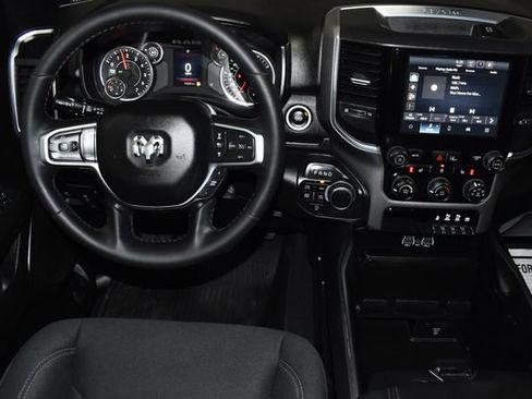 Certified 2025 RAM 1500 Big Horn image 16