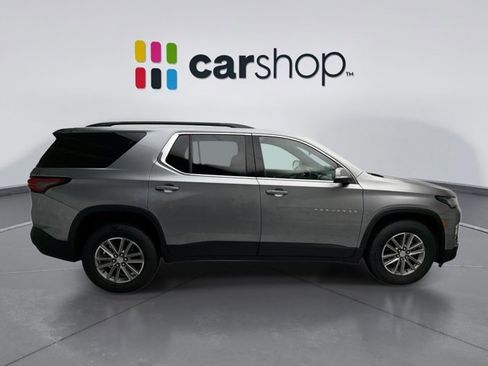 Used 2023 Chevrolet Traverse LT image 6