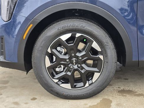 New 2026 Kia Sorento S image 8